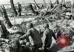 Standbild verletzte Soldaten Guam Marianen, 1944, aus Sekunde 21 historischem Filmmaterial Videoclip 65675074277