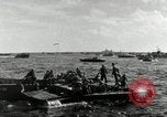 Standbild verletzte Soldaten Guam Marianen, 1944, aus Sekunde 27 historischem Filmmaterial Videoclip 65675074277
