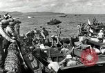 Standbild verletzte Soldaten Guam Marianen, 1944, aus Sekunde 53 historischem Filmmaterial Videoclip 65675074277