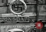 Standbild Adolf Hitler am frühen Sitzungen im Aufstieg zur Macht Deutschland, 1929, aus Sekunde 26 historischem Filmmaterial Videoclip 65675074291