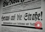 Standbild Adolf Hitler am frühen Sitzungen im Aufstieg zur Macht Deutschland, 1929, aus Sekunde 29 historischem Filmmaterial Videoclip 65675074291