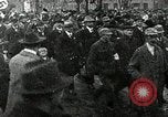 Standbild Adolf Hitler am frühen Sitzungen im Aufstieg zur Macht Deutschland, 1929, aus Sekunde 34 historischem Filmmaterial Videoclip 65675074291