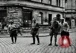 Standbild Sturmtruppen München Deutschland, 1933, aus Sekunde 26 historischem Filmmaterial Videoclip 65675074294
