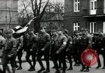 Standbild Sturmtruppen München Deutschland, 1933, aus Sekunde 52 historischem Filmmaterial Videoclip 65675074294