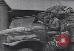 Standbild Negro LKW-Fahrer europäische Theater, 1946, aus Sekunde 7 historischem Filmmaterial Videoclip 65675074296