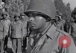 Standbild Negro LKW-Fahrer europäische Theater, 1946, aus Sekunde 31 historischem Filmmaterial Videoclip 65675074296