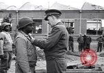 Standbild Negro LKW-Fahrer europäische Theater, 1946, aus Sekunde 34 historischem Filmmaterial Videoclip 65675074296
