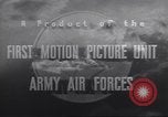 Immagine di 332Fighter Group P-47s in combattimento Italia, 1944, secondo 21 filmato di repertorio 65675074301