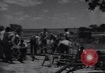 Standbild Ausbildung Tuskegee Airmen Flügel für diesen Mann Tuskegee Alabama USA, 1944, aus Sekunde 17 historischem Filmmaterial Videoclip 65675074302