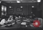 Standbild Ausbildung Tuskegee Airmen Flügel für diesen Mann Tuskegee Alabama USA, 1944, aus Sekunde 51 historischem Filmmaterial Videoclip 65675074302