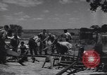 Standbild Ausbildung Tuskegee Airmen Flügel für diesen Mann Tuskegee Alabama USA, 1944, aus Sekunde 53 historischem Filmmaterial Videoclip 65675074302
