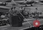 Immagine di Terzo anniversario dell Esercito di Tuskegee Campo dell'aria Tuskegee Alabama USA, 1944, secondo 18 filmato di repertorio 65675074304