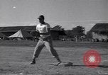Immagine di Baseball gioco India, 1943, secondo 6 filmato di repertorio 65675074313