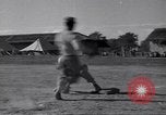 Immagine di Baseball gioco India, 1943, secondo 7 filmato di repertorio 65675074313