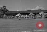 Immagine di Baseball gioco India, 1943, secondo 15 filmato di repertorio 65675074313