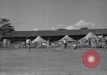 Immagine di Baseball gioco India, 1943, secondo 16 filmato di repertorio 65675074313