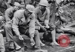 Image soldats nègres l'île de Bougainville en Papouasie-Nouvelle-Guinée, 1944, de la seconde 41 séquences d'archives historiques vidéo 65675074318
