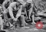 Image soldats nègres l'île de Bougainville en Papouasie-Nouvelle-Guinée, 1944, de la seconde 43 séquences d'archives historiques vidéo 65675074318