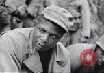 Image soldats nègres l'île de Bougainville en Papouasie-Nouvelle-Guinée, 1944, de la seconde 52 séquences d'archives historiques vidéo 65675074318