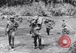 Image soldats nègres l'île de Bougainville en Papouasie-Nouvelle-Guinée, 1944, de la seconde 59 séquences d'archives historiques vidéo 65675074318