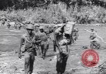 Image soldats nègres l'île de Bougainville en Papouasie-Nouvelle-Guinée, 1944, de la seconde 61 séquences d'archives historiques vidéo 65675074318