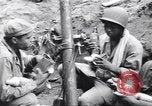 Standbild Negro Soldaten Bougainville Island Papua Neu Guinea, 1944, aus Sekunde 21 historischem Filmmaterial Videoclip 65675074320