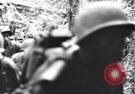 Standbild Negro Soldaten Bougainville Island Papua Neu Guinea, 1944, aus Sekunde 30 historischem Filmmaterial Videoclip 65675074323
