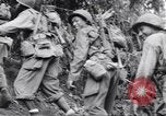 Standbild Negro Soldaten Bougainville Island Papua Neu Guinea, 1944, aus Sekunde 47 historischem Filmmaterial Videoclip 65675074323