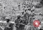 Standbild Negro Soldaten Bougainville Island Papua Neu Guinea, 1944, aus Sekunde 56 historischem Filmmaterial Videoclip 65675074323