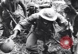 Image soldats nègres l'île de Bougainville en Papouasie-Nouvelle-Guinée, 1944, de la seconde 7 séquences d'archives historiques vidéo 65675074324