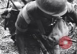 Image soldats nègres l'île de Bougainville en Papouasie-Nouvelle-Guinée, 1944, de la seconde 16 séquences d'archives historiques vidéo 65675074324