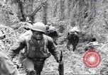 Image soldats nègres l'île de Bougainville en Papouasie-Nouvelle-Guinée, 1944, de la seconde 52 séquences d'archives historiques vidéo 65675074324