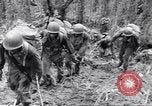 Image soldats nègres l'île de Bougainville en Papouasie-Nouvelle-Guinée, 1944, de la seconde 59 séquences d'archives historiques vidéo 65675074324