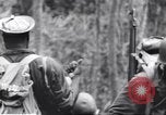 Image soldats nègres l'île de Bougainville en Papouasie-Nouvelle-Guinée, 1944, de la seconde 5 séquences d'archives historiques vidéo 65675074326