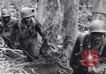 Image soldats nègres l'île de Bougainville en Papouasie-Nouvelle-Guinée, 1944, de la seconde 30 séquences d'archives historiques vidéo 65675074326