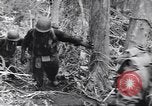 Image soldats nègres l'île de Bougainville en Papouasie-Nouvelle-Guinée, 1944, de la seconde 38 séquences d'archives historiques vidéo 65675074326