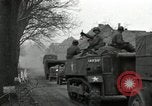 Standbild US-Truppen Rolle in Deutschland in Zweiten Weltkrieg Altenkirchen Deutschland, 1945, aus Sekunde 16 historischem Filmmaterial Videoclip 65675074327