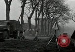 Standbild US-Truppen Rolle in Deutschland in Zweiten Weltkrieg Altenkirchen Deutschland, 1945, aus Sekunde 20 historischem Filmmaterial Videoclip 65675074327