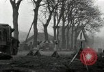 Standbild US-Truppen Rolle in Deutschland in Zweiten Weltkrieg Altenkirchen Deutschland, 1945, aus Sekunde 28 historischem Filmmaterial Videoclip 65675074327