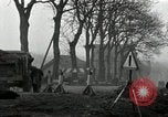 Standbild US-Truppen Rolle in Deutschland in Zweiten Weltkrieg Altenkirchen Deutschland, 1945, aus Sekunde 29 historischem Filmmaterial Videoclip 65675074327