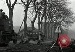 Standbild US-Truppen Rolle in Deutschland in Zweiten Weltkrieg Altenkirchen Deutschland, 1945, aus Sekunde 33 historischem Filmmaterial Videoclip 65675074327