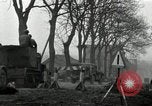 Standbild US-Truppen Rolle in Deutschland in Zweiten Weltkrieg Altenkirchen Deutschland, 1945, aus Sekunde 34 historischem Filmmaterial Videoclip 65675074327