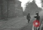 Standbild US-Truppen Rolle in Deutschland in Zweiten Weltkrieg Altenkirchen Deutschland, 1945, aus Sekunde 46 historischem Filmmaterial Videoclip 65675074327