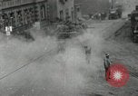 Standbild US-Truppen Rolle in Deutschland in Zweiten Weltkrieg Altenkirchen Deutschland, 1945, aus Sekunde 56 historischem Filmmaterial Videoclip 65675074327