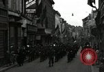 Standbild 82 Armored Reconnaissance Bataillon Paraden in Ostbelgien Hasselt Belgien, 1945, aus Sekunde 12 historischem Filmmaterial Videoclip 65675074329
