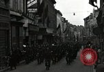 Standbild 82 Armored Reconnaissance Bataillon Paraden in Ostbelgien Hasselt Belgien, 1945, aus Sekunde 14 historischem Filmmaterial Videoclip 65675074329