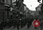 Standbild 82 Armored Reconnaissance Bataillon Paraden in Ostbelgien Hasselt Belgien, 1945, aus Sekunde 16 historischem Filmmaterial Videoclip 65675074329
