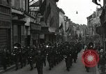 Standbild 82 Armored Reconnaissance Bataillon Paraden in Ostbelgien Hasselt Belgien, 1945, aus Sekunde 17 historischem Filmmaterial Videoclip 65675074329