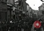 Standbild 82 Armored Reconnaissance Bataillon Paraden in Ostbelgien Hasselt Belgien, 1945, aus Sekunde 23 historischem Filmmaterial Videoclip 65675074329