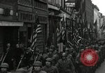 Standbild 82 Armored Reconnaissance Bataillon Paraden in Ostbelgien Hasselt Belgien, 1945, aus Sekunde 32 historischem Filmmaterial Videoclip 65675074329
